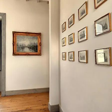 Emblematico La Casa De Naranjos