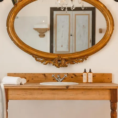 Emblematico La Casa De Naranjos 4*