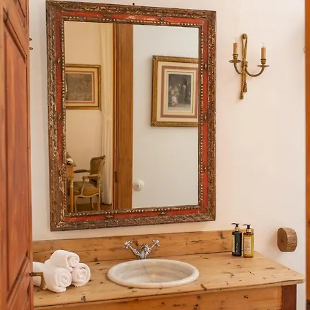 Otel Emblematico La Casa De Naranjos 4*