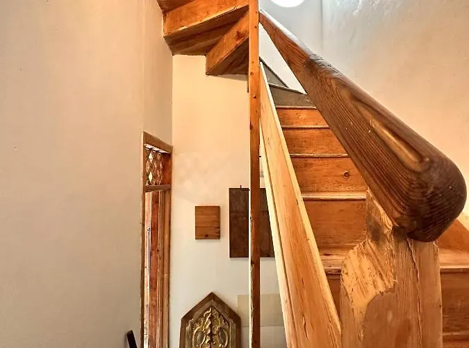 Emblematico La Casa De Naranjos