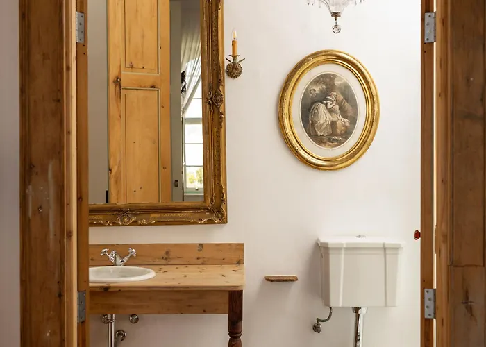 Hotel Emblematico La Casa De Naranjos