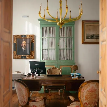 Emblemático La Casa De Naranjos Haría