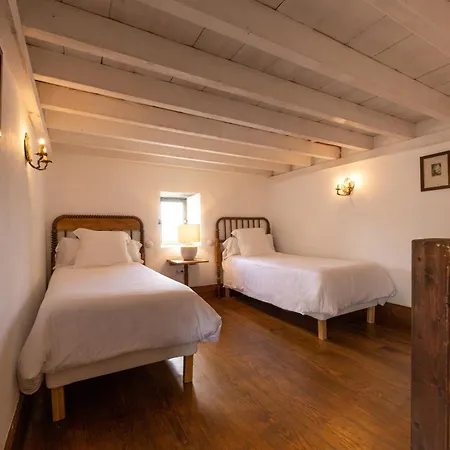 Hotel Emblemático La Casa De Naranjos 4*