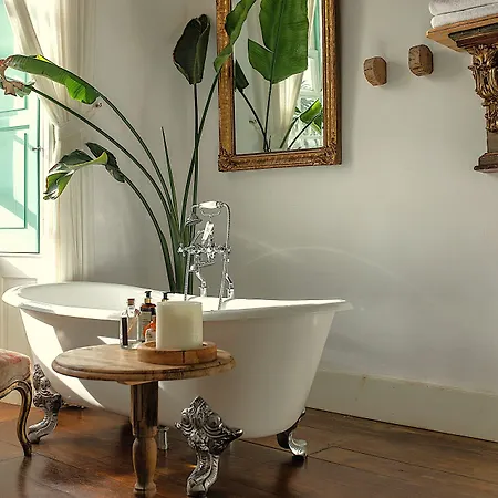 Emblemático La Casa De Naranjos Hotel 4*
