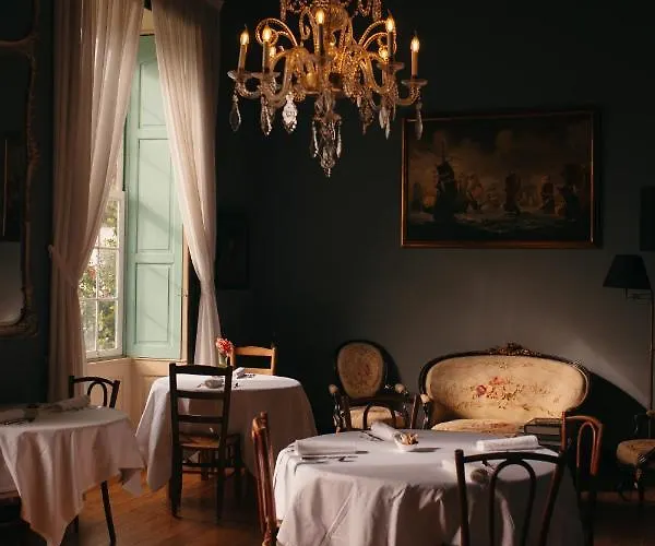 Emblemático La Casa De Naranjos Hotel 4*