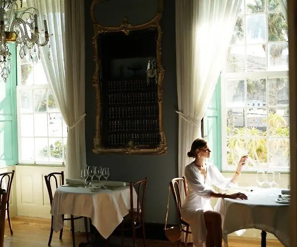 Hotel Emblemático La Casa De Naranjos 4*