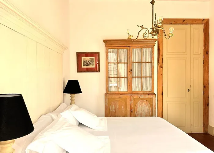 Emblemático La Casa De Naranjos