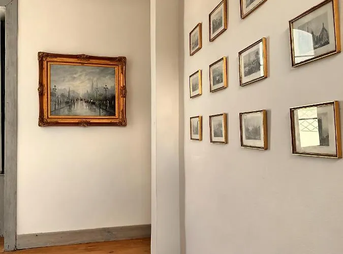 Emblemático La Casa De Naranjos