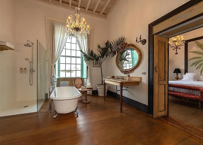 Emblemático La Casa De Naranjos 4*