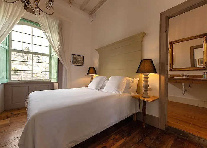 Emblemático La Casa De Naranjos Hotel