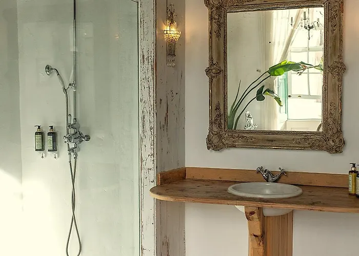 Emblemático La Casa De Naranjos 4*