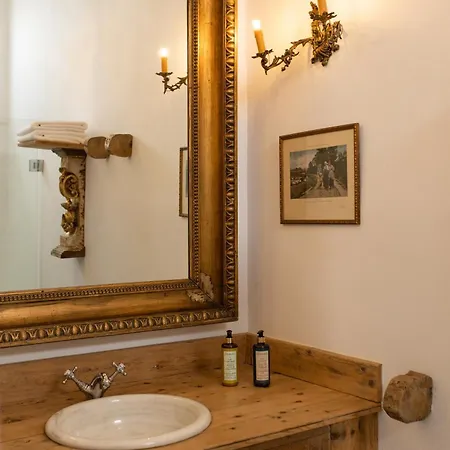 Emblematico La Casa De Naranjos Haría